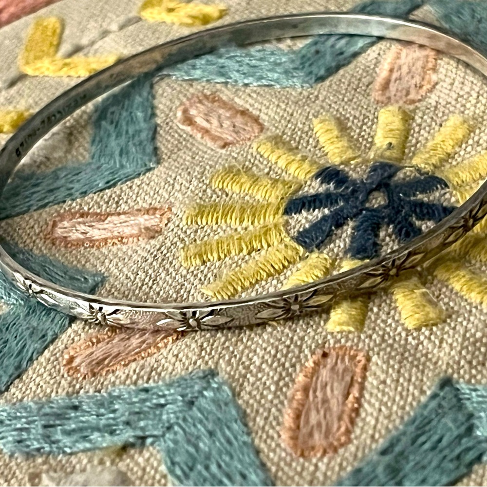 FLORAL VINTAGE STERLING SILVER BANGLE BRACELET ⚫️ FINAL PRICE